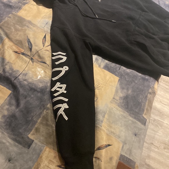 Limited edition Raptors hoodie - Picture 2 of 4